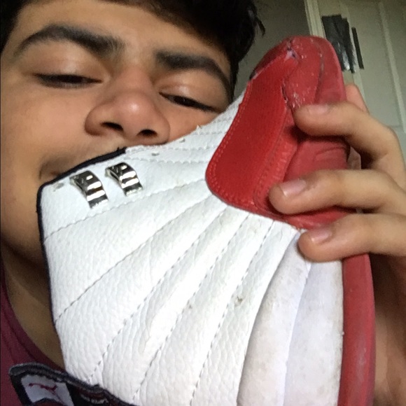 Profile Picture of Derrick Umanzor (@skmdezo) on Poshmark