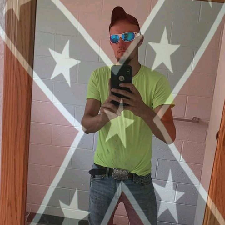 Profile Picture of Robert kev (@robert42034) on Tiktok