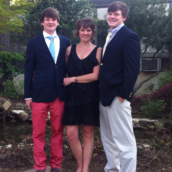 Profile Picture of Brooke Herig (@bherig) on Poshmark