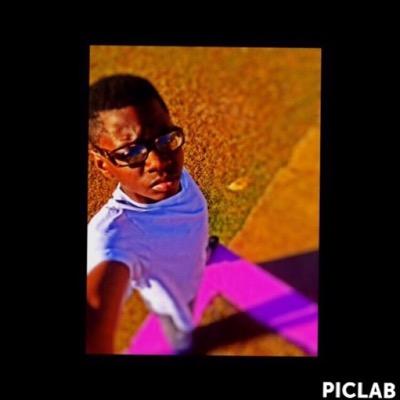 Profile Picture of Chad (@Chad____chase) on Twitter