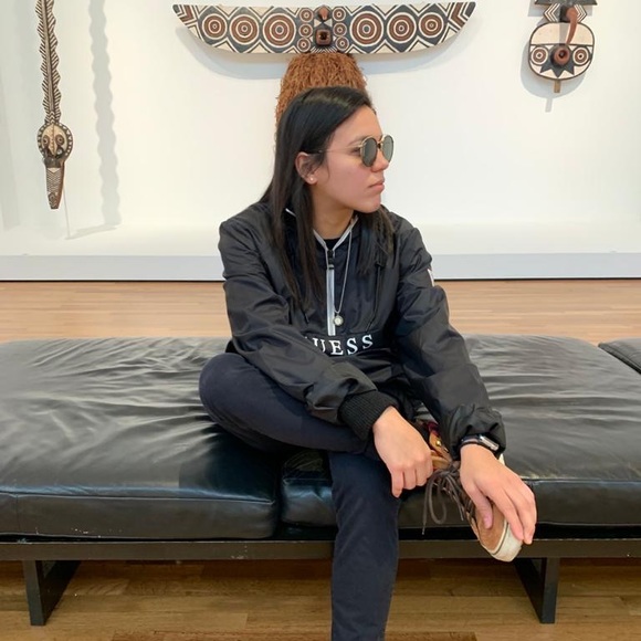 Profile Picture of Crystal Calderon (@crystaalm) on Poshmark