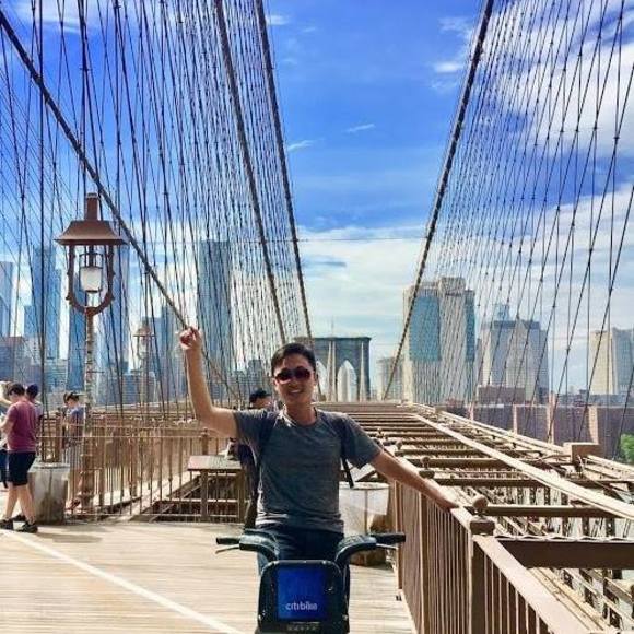 Profile Picture of Samuel Tsai (@freeahung) on Poshmark