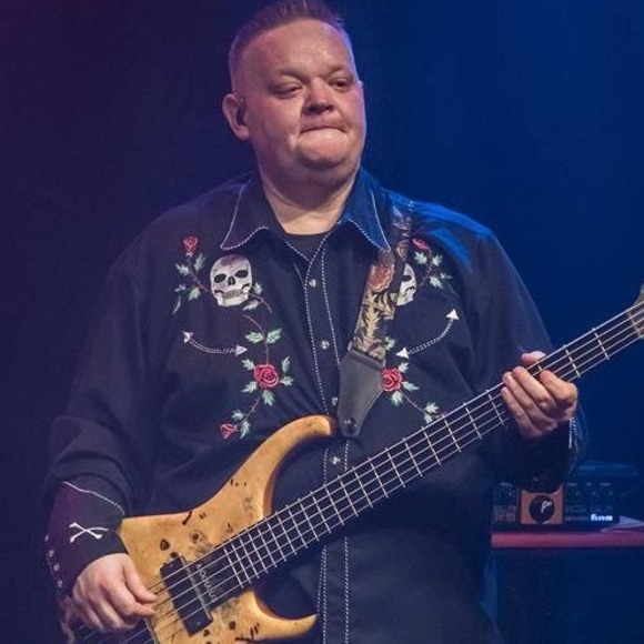 Profile Picture of Chris Durow (@cdstudios) on Poshmark