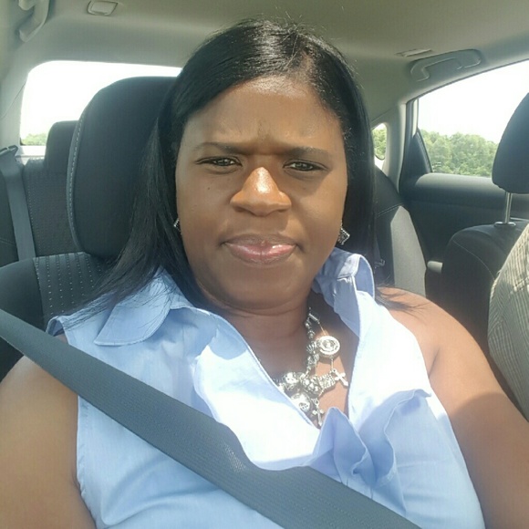 Profile Picture of Denise Branch (@parlotta12) on Poshmark