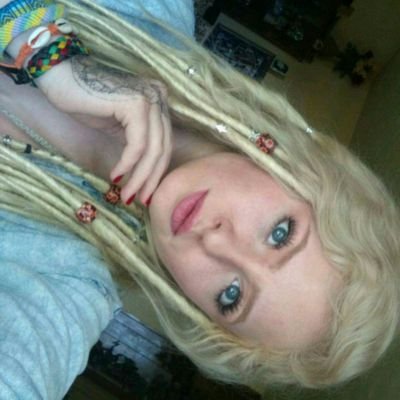 Profile Picture of Vibe With Me, Man. (@AmandaAlter) on Twitter