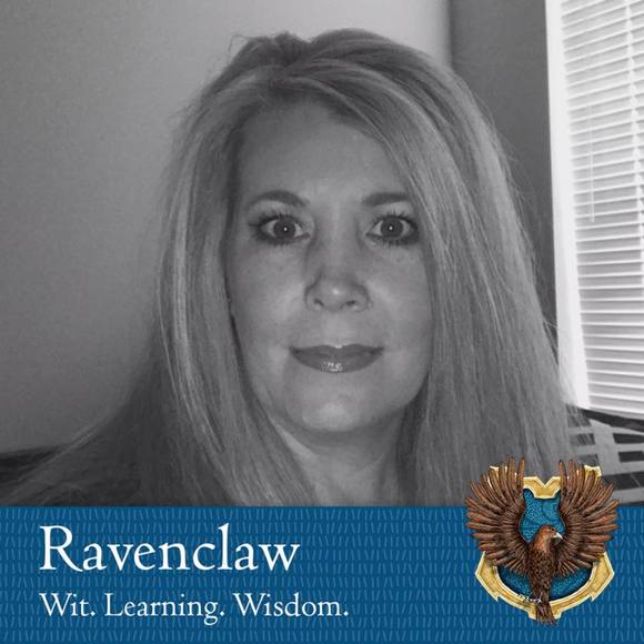 Profile Picture of Paula Winsor (@mkchick1) on Poshmark