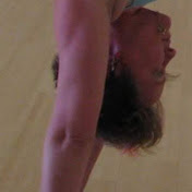 Profile Picture of Christie Hall (@christieyoga) on Youtube