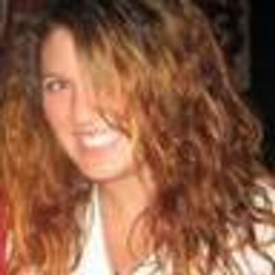 Profile Picture of Bobbi Field (@BobbiField) on Twitter