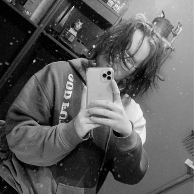 Profile Picture of Kubicki (@james_kubicki) on Twitter