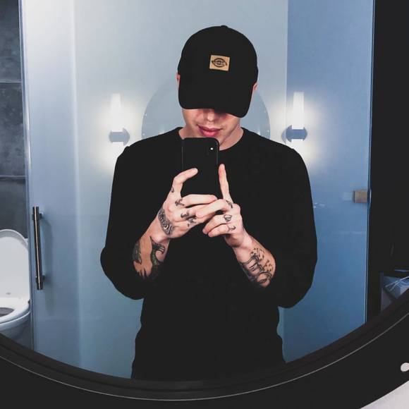 Profile Picture of Josh Hogeland (@iamlow) on Poshmark