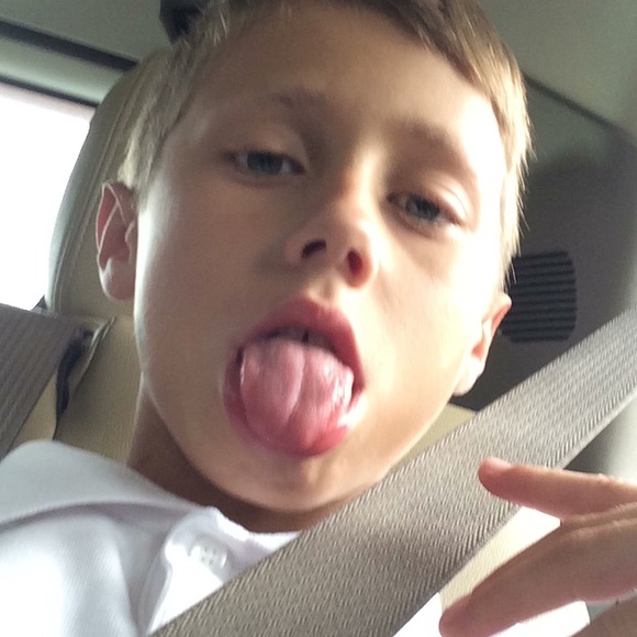Profile Picture of Jason Litten (@jayplit2020) on Poshmark