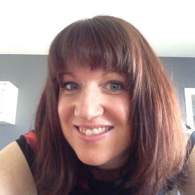 Profile Picture of Jen Mellor (@mellor_dramatic) on Twitter