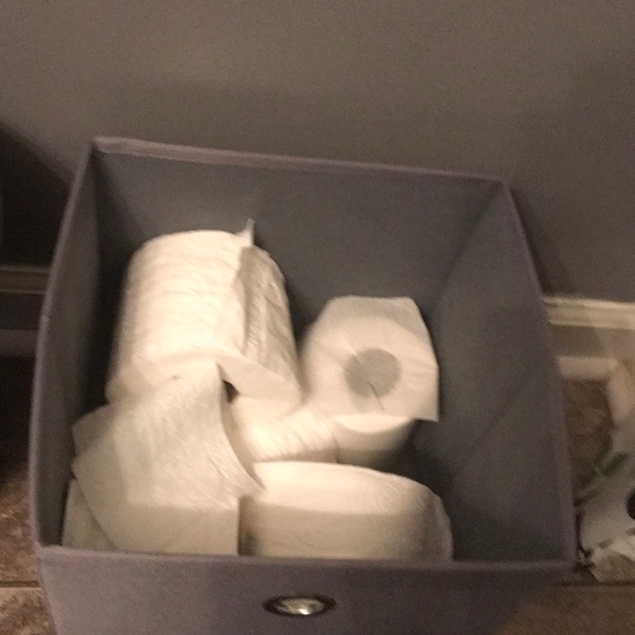 Profile Picture of Corey Smith (@deesmith4) on Poshmark