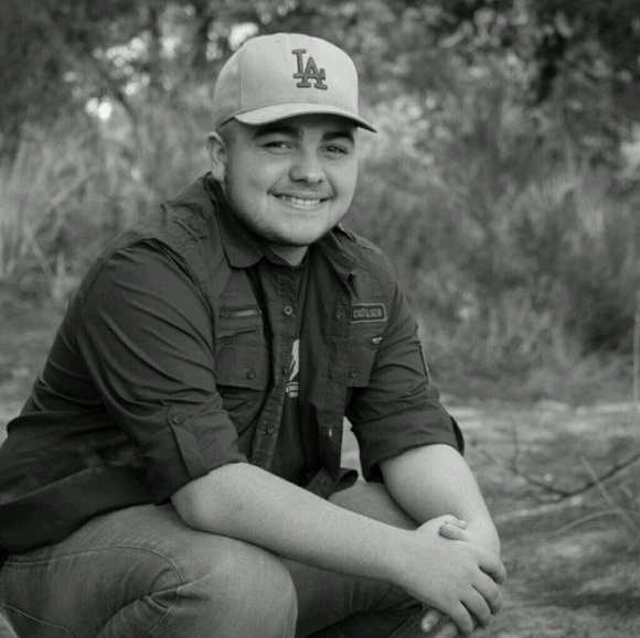 Profile Picture of William Spellman (@xxslayer549xx) on Poshmark