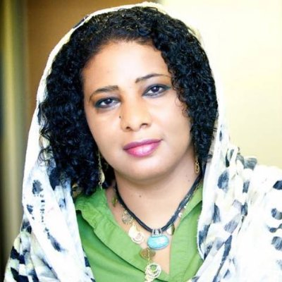 Profile Picture of Lubna Ahmed Hussein (@lubbona) on Twitter