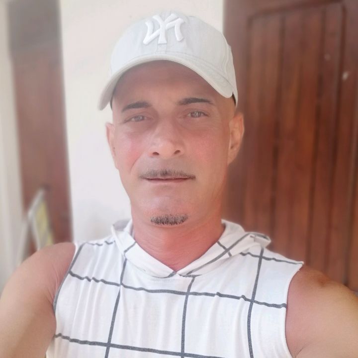 Profile Picture of Ronnygattone (@ronnygattone) on Tiktok