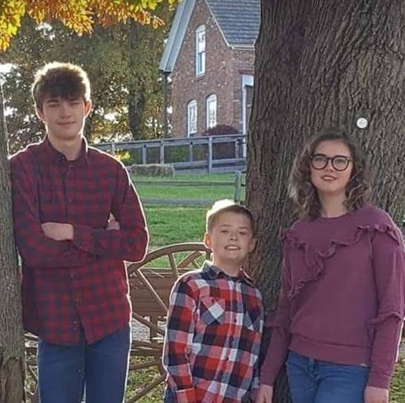 Profile Picture of Megan Dysart (@megandysart) on Poshmark