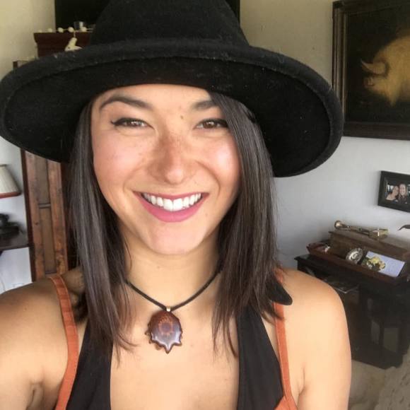 Profile Picture of Alexandra Pfiffner (@apfiffner) on Poshmark