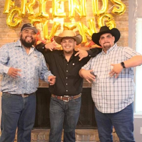 Profile Picture of Steve Jimenez sr. (@stevelion11) on Poshmark