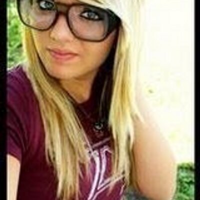 Profile Picture of @cortney_corey (@cortney_corey) on Twitter