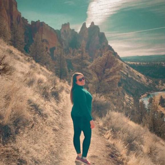 Profile Picture of Teal Nordquist (@aquatl10) on Poshmark