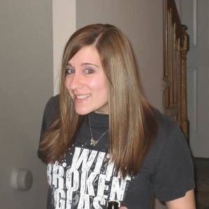Profile Picture of Lindsay Kennedy (@yas0nil) on Myspace