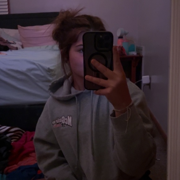 Profile Picture of Addison Freeman (@addisonfreeman2) on Poshmark