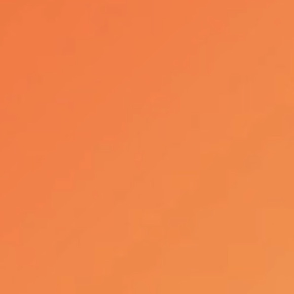 Profile Picture of Sierra Giranda (@sgiranda) on Poshmark