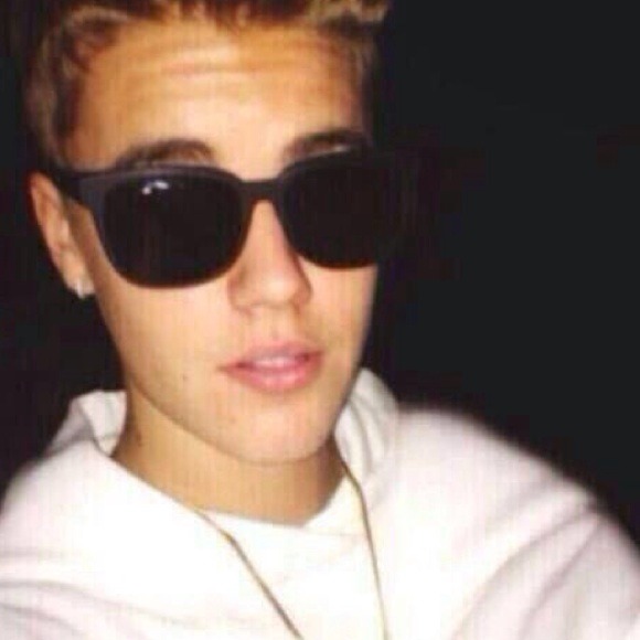 Profile Picture of Justin Bieber (@jdbc59j) on Poshmark