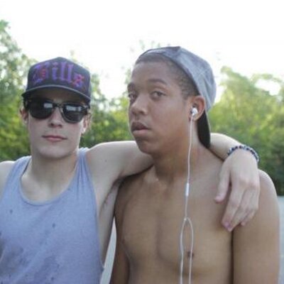 Profile Picture of Williamon Twitter