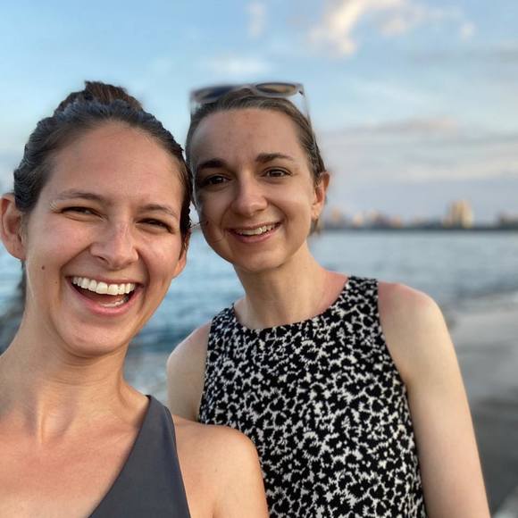 Profile Picture of Claire Sloss (@clairesloss) on Poshmark