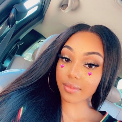 Profile Picture of Azhia Gordon (@azhia_nicole5) on Twitter