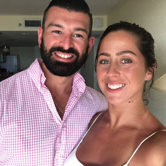 Profile Picture of Crystal Sherling (@crystalsherling) on Poshmark