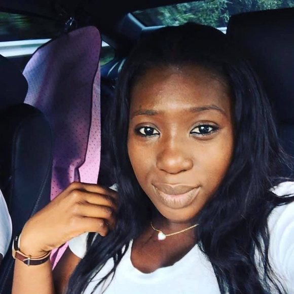 Profile Picture of Carrone Kyte (@carronekyte) on Poshmark