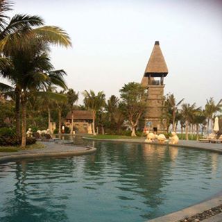 Profile Picture of Lizzette Thomas (Zette) (@mikeangel.naquila) on Facebook