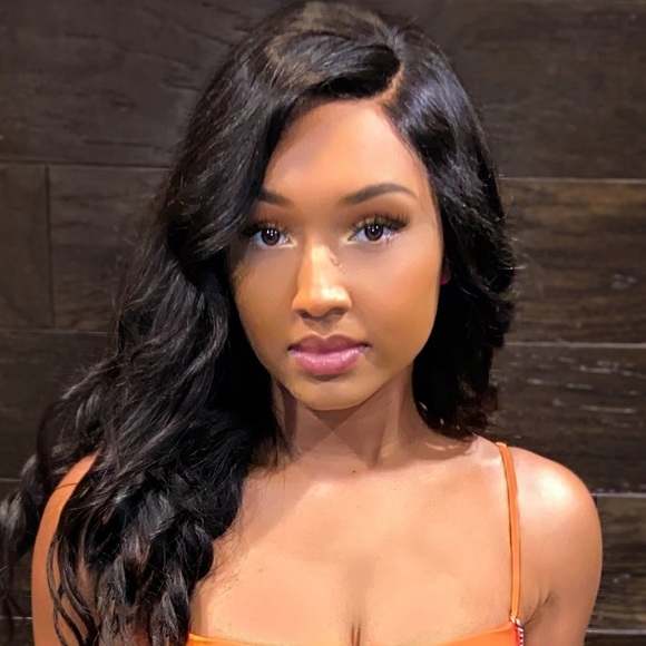 Profile Picture of Brianna Lester (@brinicole20) on Poshmark