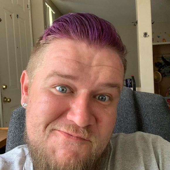 Profile Picture of Josh Cross' empson (@jempson710) on Poshmark