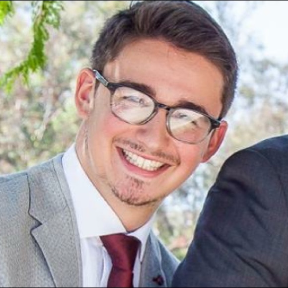 Profile Picture of Steven Wechsler (@swechsle) on Poshmark