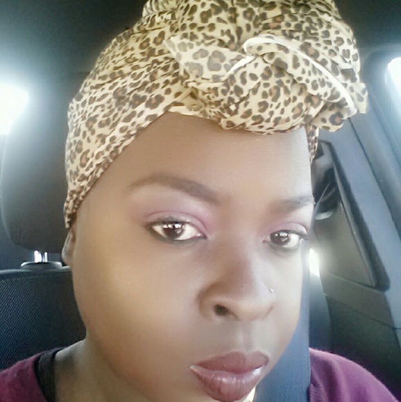 Profile Picture of Chasity Hardison (@chasity427) on Poshmark