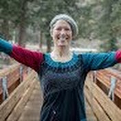 Profile Picture of Donna Daniell (@donnalcsw) on Youtube