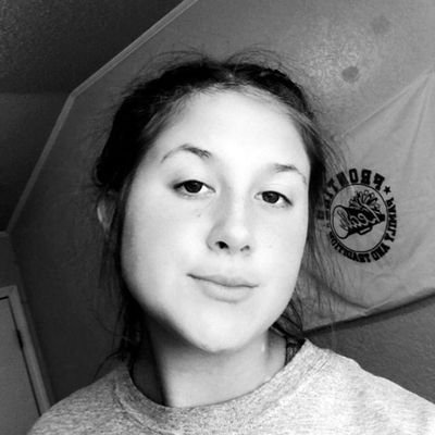 Profile Picture of Leah Nichols (@LeahNichols101) on Twitter