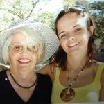 Profile Picture of Lisiane Teves - Antiguidades (@reliquiasdamamy) on Instagram