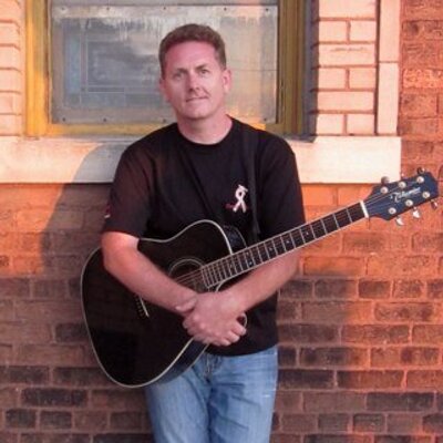 Profile Picture of Glen MacNeil (@glencoestation) on Twitter