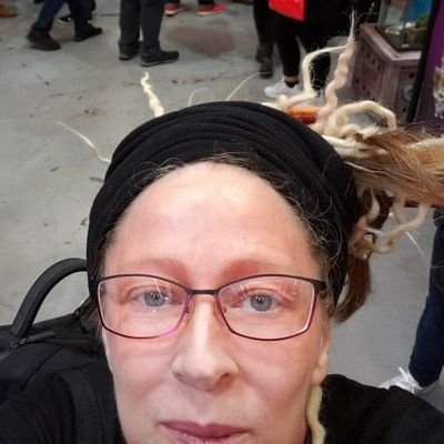 Profile Picture of Ms.emberling (@hlehman) on Twitter