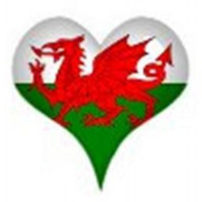 Profile Picture of Mike Hazlewood (@mokky62) on Twitter