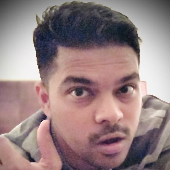 Profile Picture of Asif Rehman (@asifrehman0) on Poshmark
