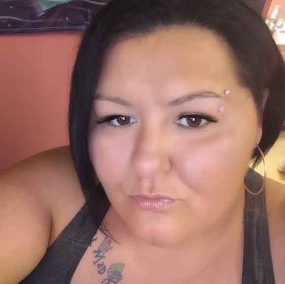 Profile Picture of Crystal Orr (@cden1981) on Poshmark