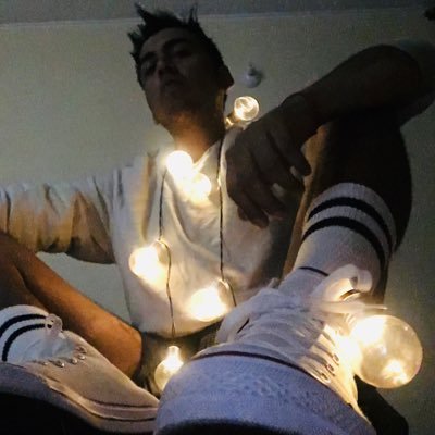 Profile Picture of Alex Andress (@apoloks_18) on Twitter