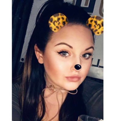 Profile Picture of Katie Payne (@KatiePayne17) on Twitter