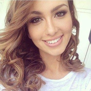 Profile Picture of Lucy (@LucyHobson9) on Twitter